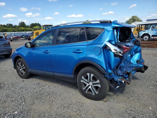 JTMBFREV8JJ255586 - 2018 TOYOTA RAV4 LE BLUE photo 2