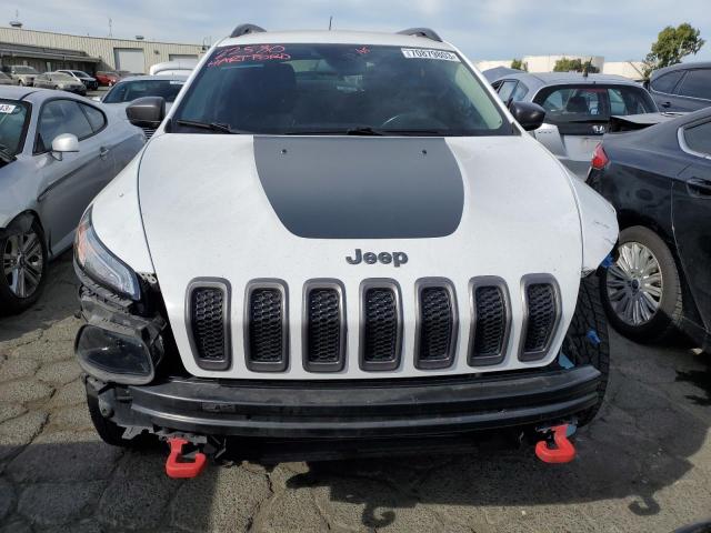 1C4PJMBBXJD547143 - 2018 JEEP CHEROKEE TRAILHAWK WHITE photo 5