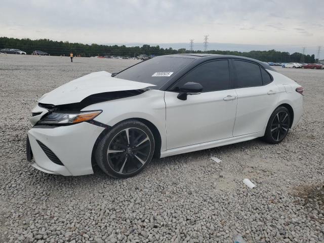 2019 TOYOTA CAMRY XSE, 