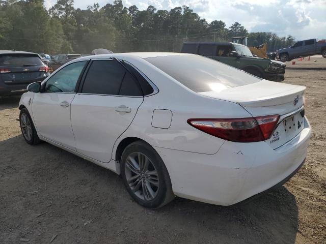 4T1BF1FK4FU915078 - 2015 TOYOTA CAMRY LE WHITE photo 2