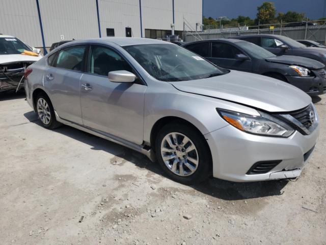 1N4AL3AP8JC227970 - 2018 NISSAN ALTIMA 2.5 ვერცხლისფერი ფოტო 4