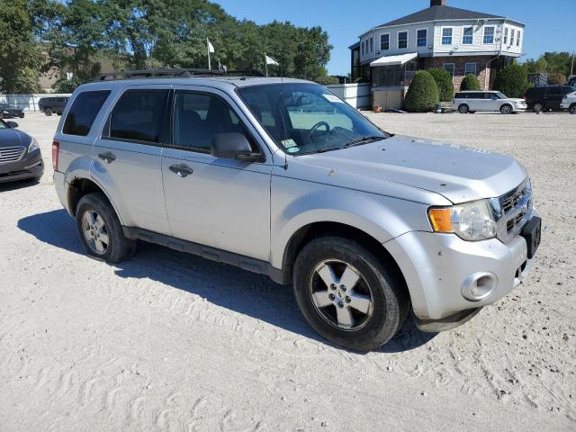 1FMCU9DG3CKA80685 - 2012 FORD ESCAPE XLT GRAY photo 4