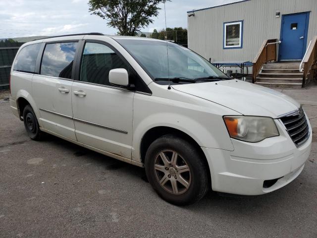 2A4RR8D11AR496118 - 2010 CHRYSLER TOWN & COU TOURING PLUS WHITE photo 4