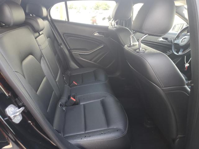 WDCTG4EB4JJ512358 - 2018 MERCEDES-BENZ GLA 250 Қара фото 11