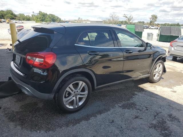WDCTG4EB4JJ512358 - 2018 MERCEDES-BENZ GLA 250 Қара фото 3