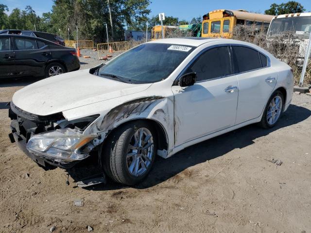 2009 NISSAN MAXIMA S, 