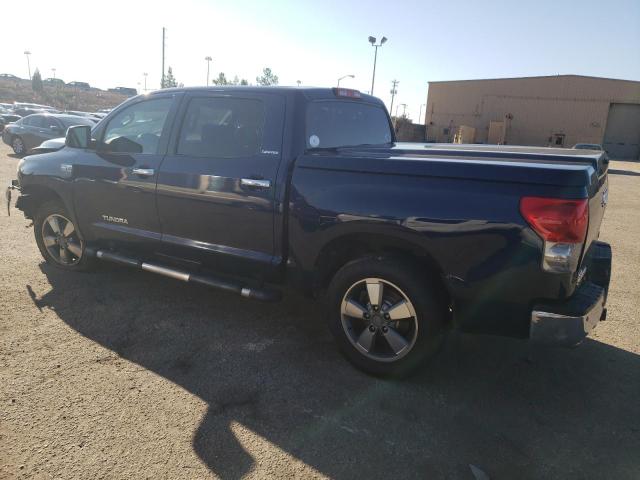 5TBDV58118S495386 - 2008 TOYOTA TUNDRA CREWMAX LIMITED BLUE photo 2