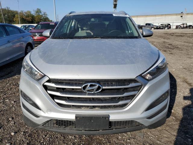 KM8J33A45JU682216 - 2018 HYUNDAI TUCSON SEL SILVER photo 5