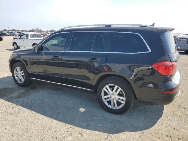 4JGDF7CE1DA285867 - 2013 MERCEDES-BENZ GL 450 4MATIC BLACK photo 2