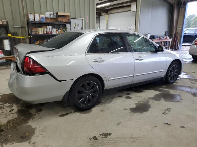 1HGCM66386A009099 - 2006 HONDA ACCORD LX Silber Foto 3