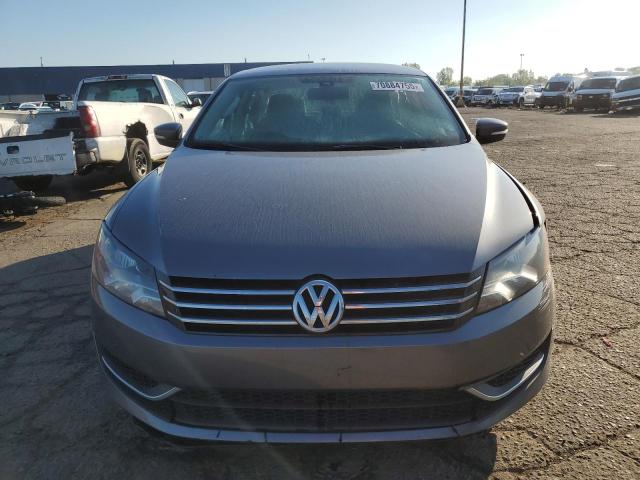 1VWBP7A39DC115820 - 2013 VOLKSWAGEN PASSAT SE GRAY photo 5