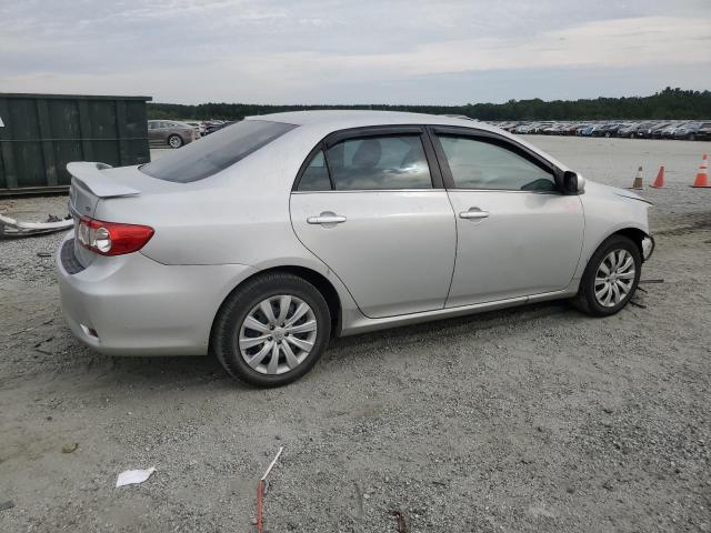 2T1BU4EE7DC117305 - 2013 TOYOTA COROLLA BASE SILVER photo 3