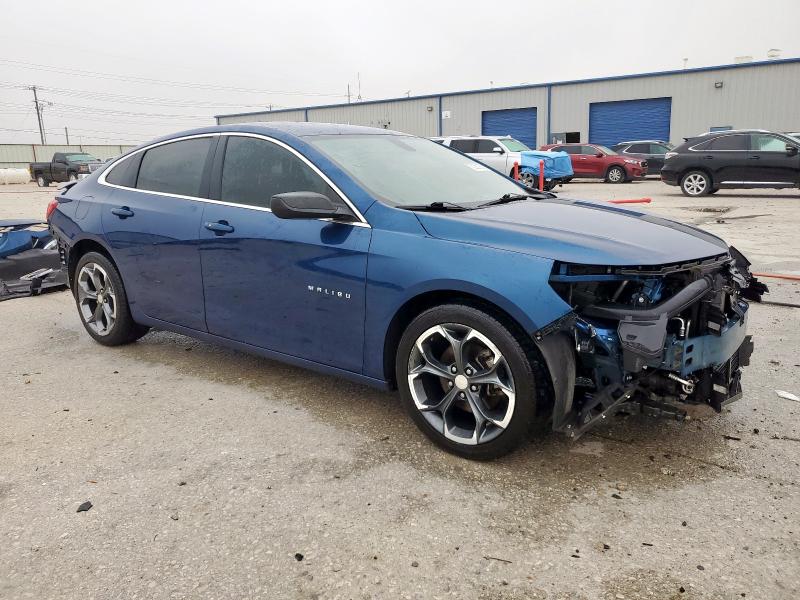 1G1ZG5ST0KF197882 - 2019 CHEVROLET MALIBU RS ლურჯი ფოტო 4