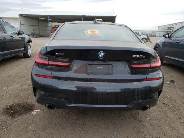 3MW5P9J0XM8C00526 - 2021 BMW 330XE Czarny zdjęcie 6