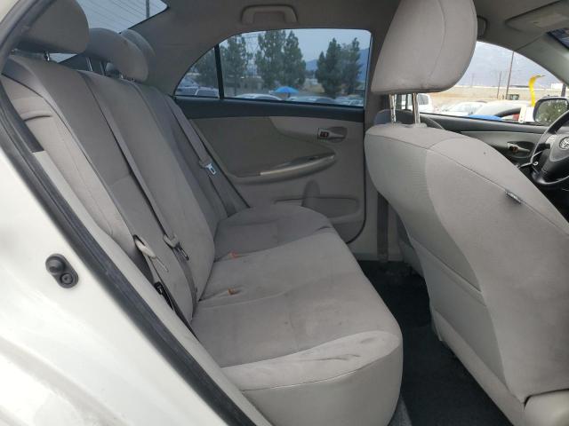 JTDBU4EE8DJ114983 - 2013 TOYOTA COROLLA BASE WHITE photo 10