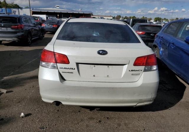 4S3BMBA67C3004013 - 2012 SUBARU LEGACY 2.5I WHITE photo 6