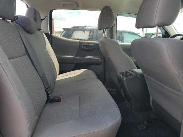 3TYAZ5CN1PT042025 - 2023 TOYOTA TACOMA DOUBLE CAB WHITE photo 10