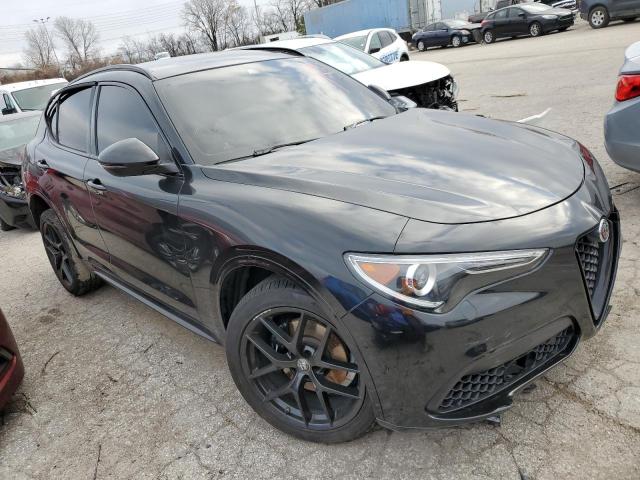 ZASPAKBN6M7D13106 - 2021 ALFA ROMEO STELVIO TI BLACK photo 4