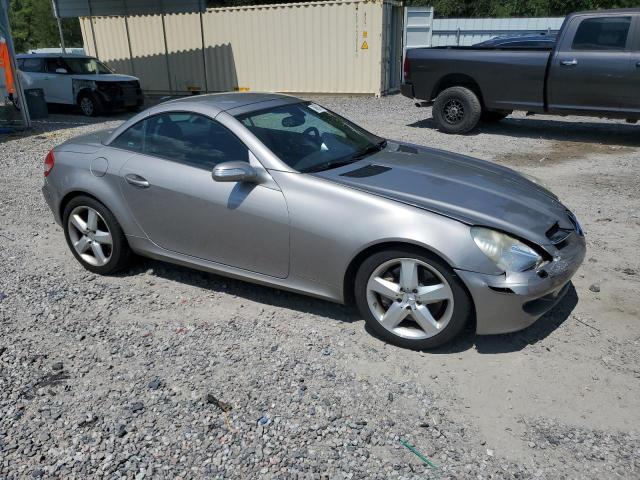 WDBWK56FX5F025584 - 2005 MERCEDES-BENZ SLK 350 SILVER photo 4