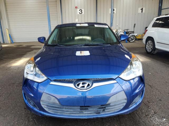 KMHTC6AD5GU272941 - 2016 HYUNDAI VELOSTER BLUE photo 5