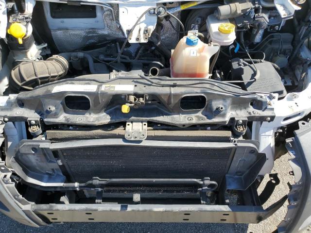 3C6TRVCG9JE145854 - 2018 RAM PROMASTER 2500 HIGH Weiß Foto 12