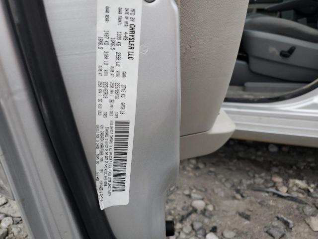 2A8HR541X9R673866 - 2009 CHRYSLER TOWN & COU TOURING ვერცხლისფერი ფოტო 13