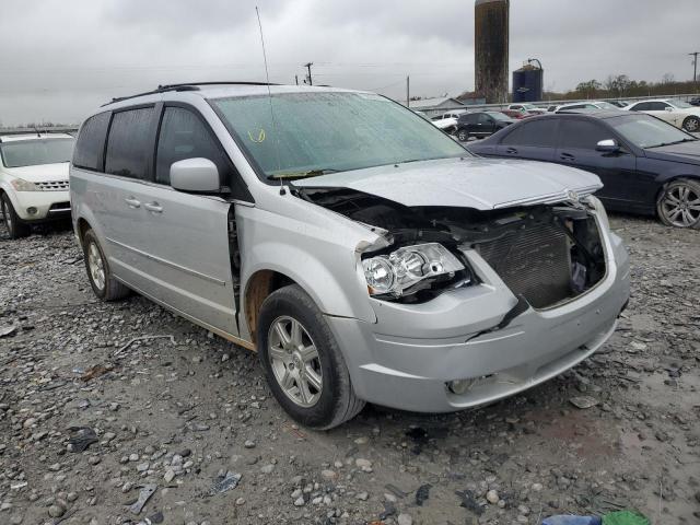 2A8HR541X9R673866 - 2009 CHRYSLER TOWN & COU TOURING ვერცხლისფერი ფოტო 4