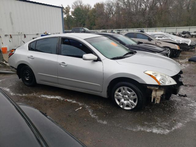 1N4AL2AP7CC188589 - 2012 NISSAN ALTIMA BASE SILVER photo 4