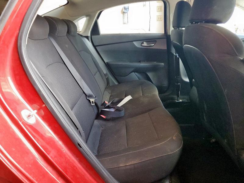 3KPF24AD0KE075918 - 2019 KIA FORTE FE 红色 照片 10