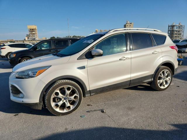 2016 FORD ESCAPE TITANIUM, 