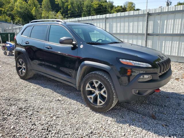 1C4PJMBB9HW618685 - 2017 JEEP CHEROKEE TRAILHAWK Qara foto 4