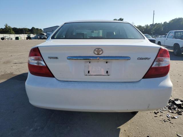 JTDBE32K440269764 - 2004 TOYOTA CAMRY LE WHITE photo 6