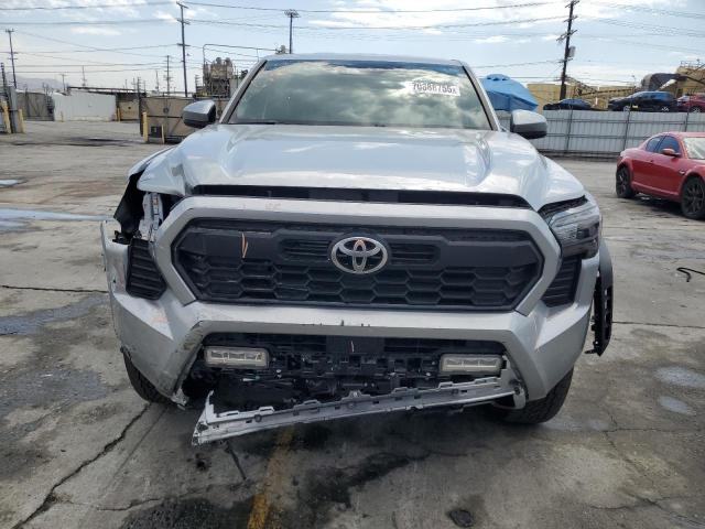 3TMLB5JN4RM025038 - 2024 TOYOTA TACOMA DOUBLE CAB Gümüş fotoğraf 5