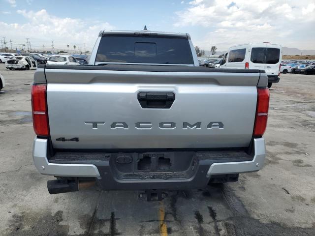 3TMLB5JN4RM025038 - 2024 TOYOTA TACOMA DOUBLE CAB Gümüş fotoğraf 6