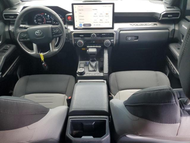 3TMLB5JN4RM025038 - 2024 TOYOTA TACOMA DOUBLE CAB Gümüş fotoğraf 8