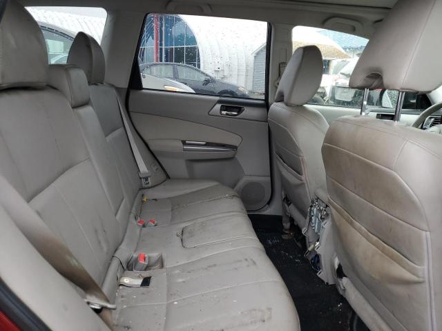 JF2SHAEC9DH437420 - 2013 SUBARU FORESTER LIMITED RED photo 11