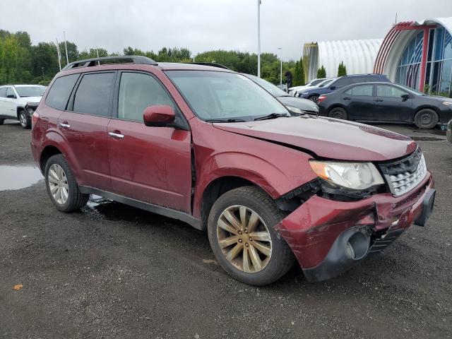 JF2SHAEC9DH437420 - 2013 SUBARU FORESTER LIMITED RED photo 4