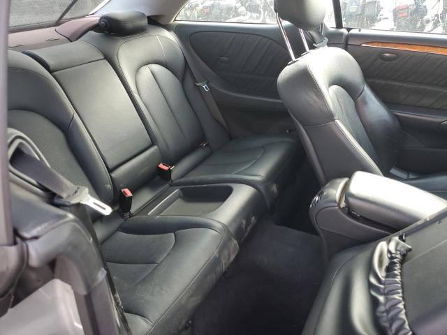 WDBTJ75J25F132104 - 2005 MERCEDES-BENZ CLK 500 SILVER photo 10