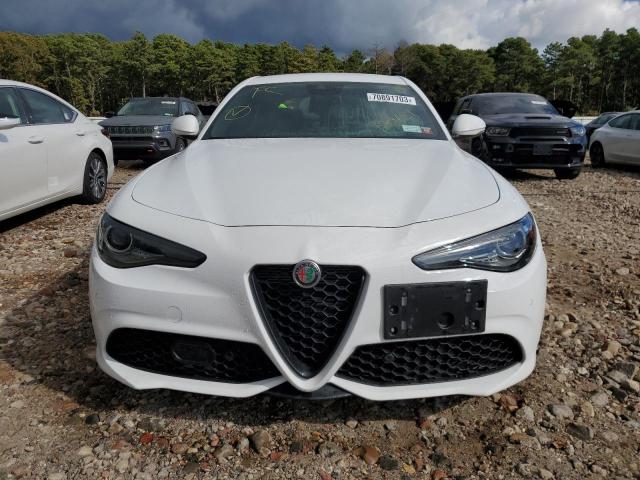 ZARFANAN4N7660481 - 2022 ALFA ROMEO GIULIA WHITE photo 5