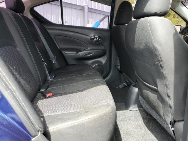 3N1CN7AP0JL865819 - 2018 NISSAN VERSA S ლურჯი ფოტო 10