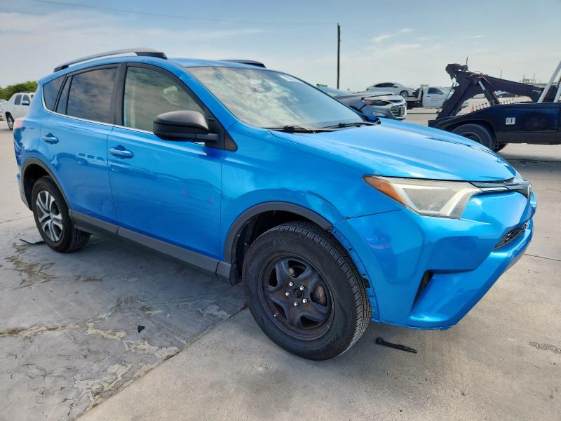 JTMZFREV1GD084685 - 2016 TOYOTA RAV4 LE 蓝色 照片 4