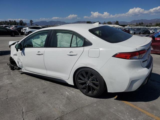 JTDBCMFE4SJ038385 - 2025 TOYOTA COROLLA LE WHITE photo 2