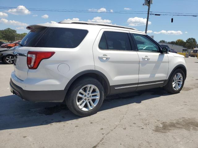 1FM5K7DH2GGB92107 - 2016 FORD EXPLORER XLT WHITE photo 3