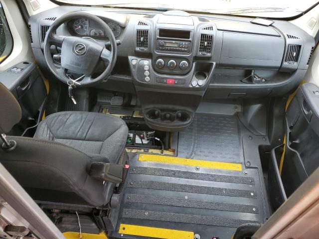 3C6URVJG1GE108099 - 2016 RAM PROMASTER 3500 HIGH Желтый фото 8