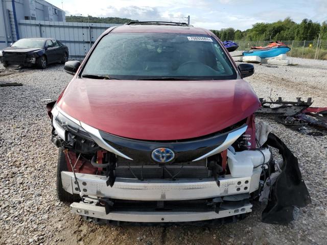 5TDXRKEC0NS080956 - 2022 TOYOTA SIENNA XSE RED photo 5