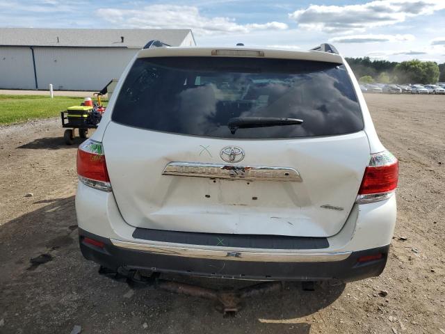 5TDBK3EH7CS163877 - 2012 TOYOTA HIGHLANDER BASE Белый фото 6