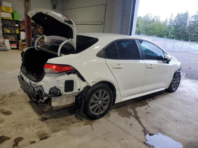 5YFBPRBE1LP049882 - 2020 TOYOTA COROLLA LE WHITE photo 3