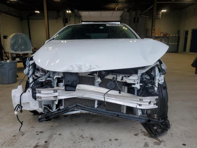 5YFBPRBE1LP049882 - 2020 TOYOTA COROLLA LE WHITE photo 5