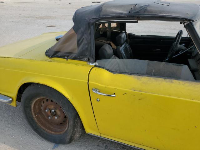 CF13307U - 1974 TRIUMPH CAR TR6 YELLOW photo 10