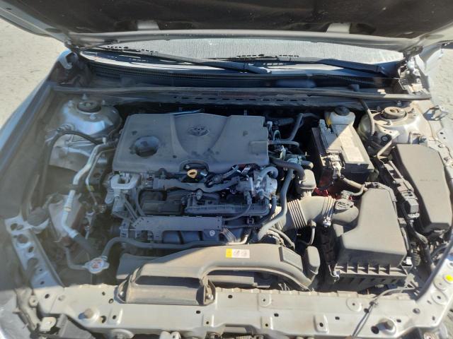 4T1C11AKXMU605671 - 2021 TOYOTA CAMRY LE 银色 照片 11